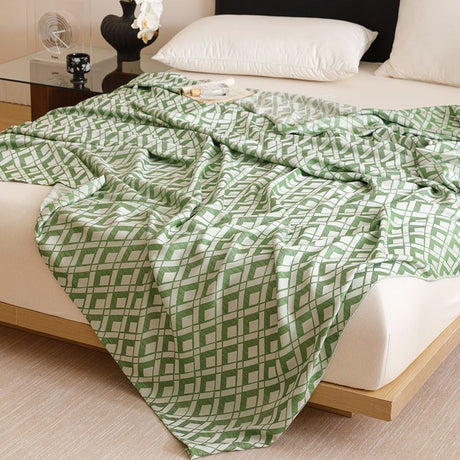 Green Diamond Pattern Bamboo Fiber Summer Cooling Blanket 150×200cm for Bed Sofa Air Conditioned Room Lightweight Breathable Gauze Coverlet