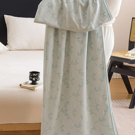 Blue Bamboo Fibre Summer Blanket - Vine Pattern Cooling Throw Blanket 150x200cm Lightweight Breathable Summer Quilt