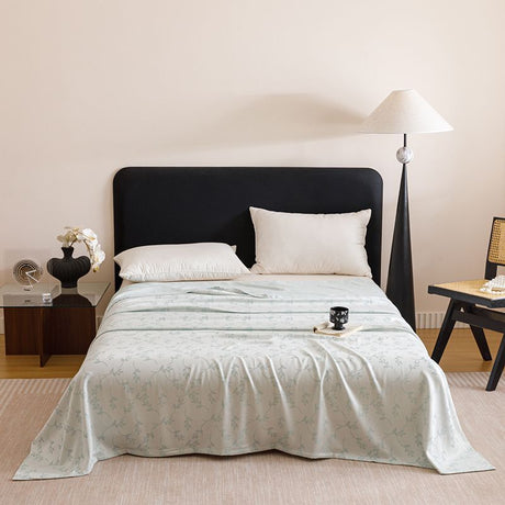 Blue Bamboo Fibre Summer Blanket - Vine Pattern Cooling Throw Blanket 200×230cm Lightweight Breathable Summer Quilt