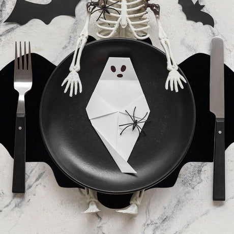5-pieces 35*20cm Halloween bat-shaped mat - Felt Non-Slip Heat Resistant Table Mat for Party Dining and Gothic Home Deco