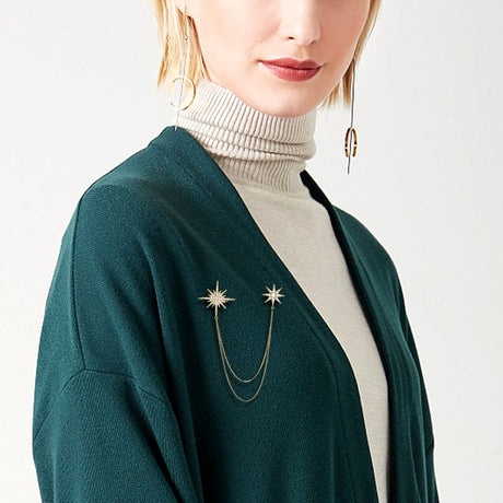 Asymmetric Star Chain Brooch - Rhinestone Double Star Pin with Layered Chains, Elegant Lapel Badge for Women Blazer Coat Dress, Gold Tone