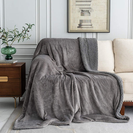 Sherpa Fleece Throw Blanket, Double-Sided Super Soft Reversible Bed and Couch Blanket, Warm and Lightweight Home Decoration Blanket, Grey for Single Size 130 x 150cm 130 x 150cm Grey